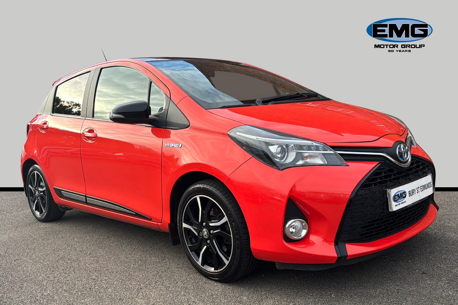 Main listing image - Toyota Yaris