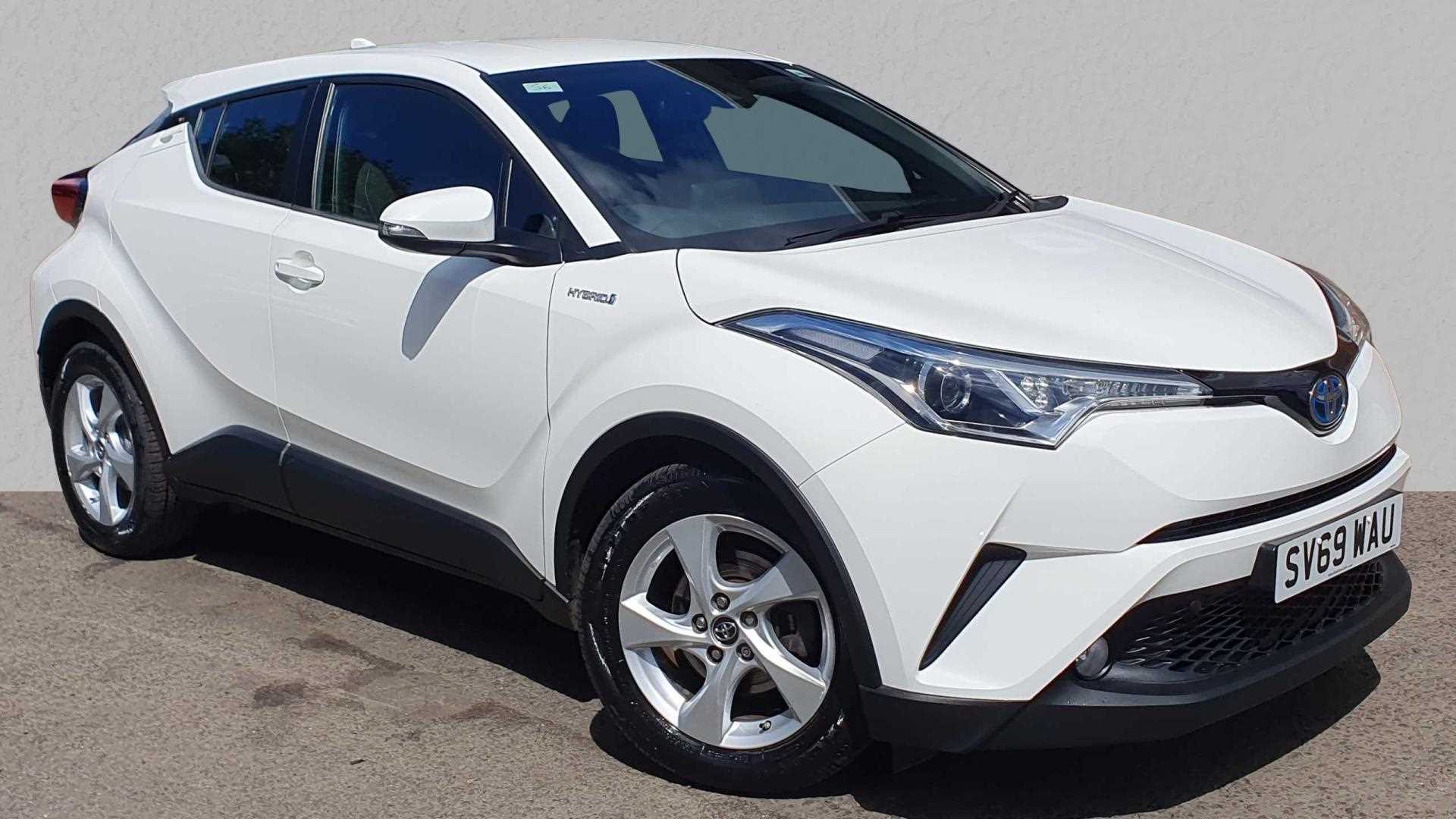 Main listing image - Toyota C-HR