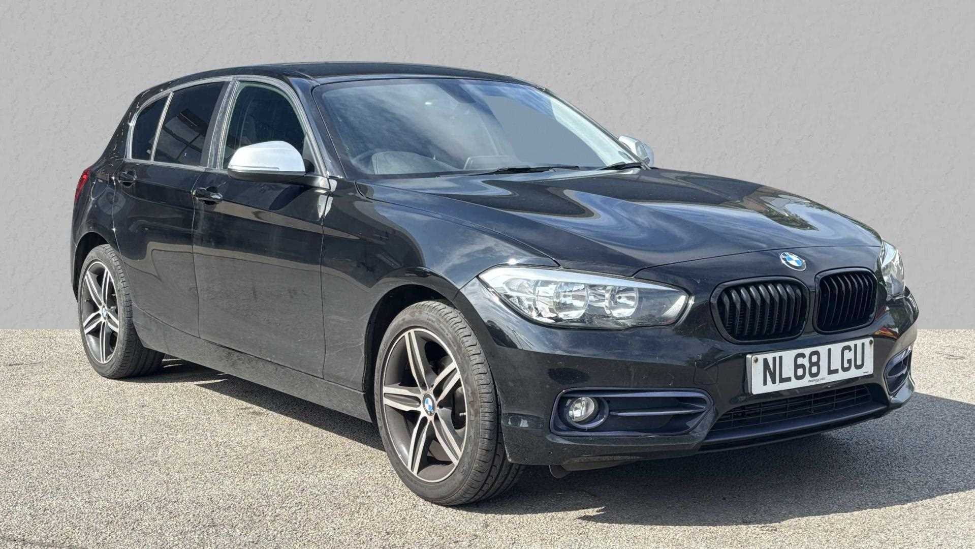 Main listing image - BMW 1 Series