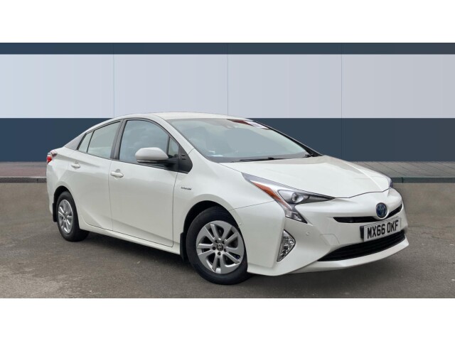 Main listing image - Toyota Prius