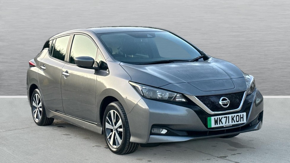 Main listing image - Nissan Leaf