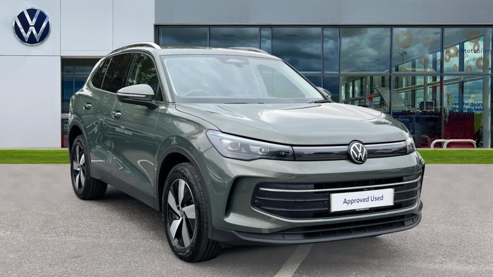 Main listing image - Volkswagen Tiguan