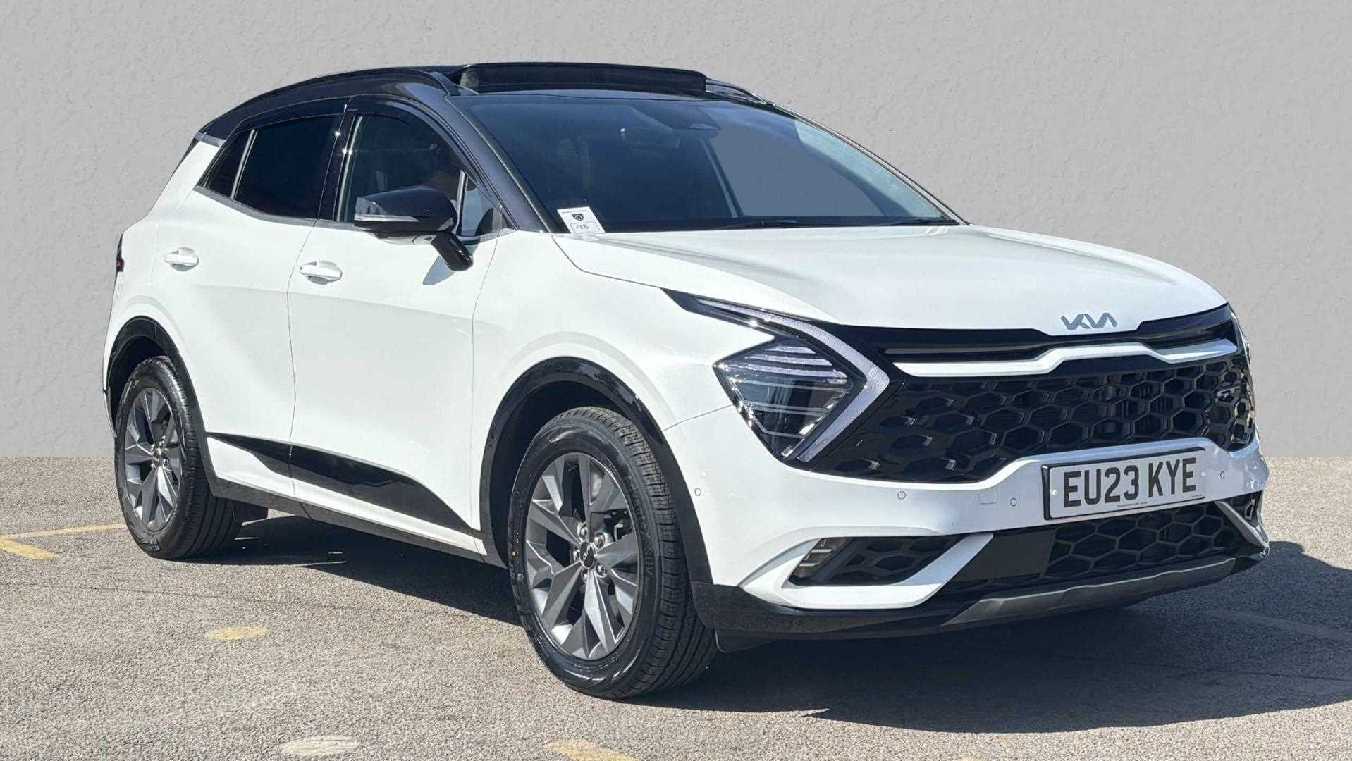 Main listing image - Kia Sportage