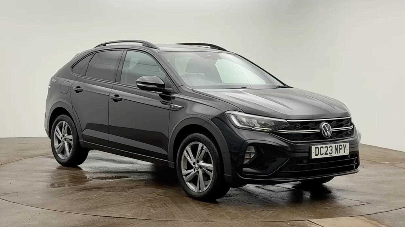 Main listing image - Volkswagen Taigo