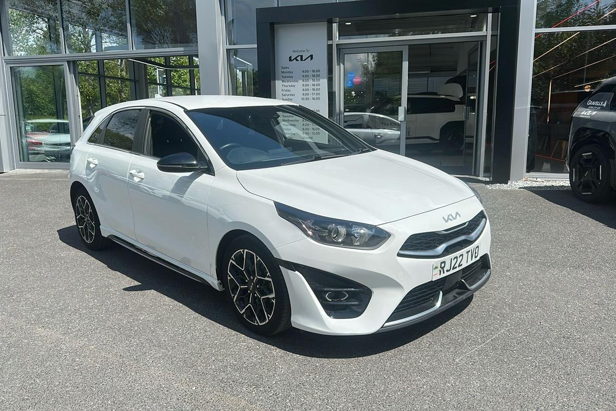 Main listing image - Kia Ceed