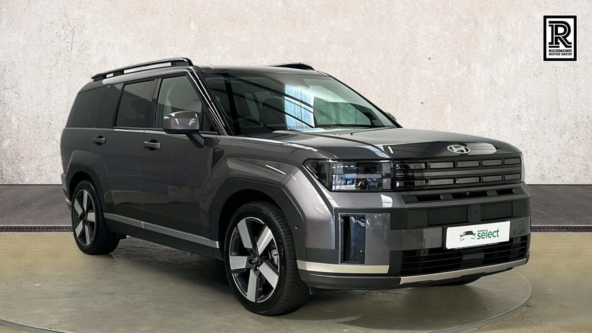 Main listing image - Hyundai Santa Fe