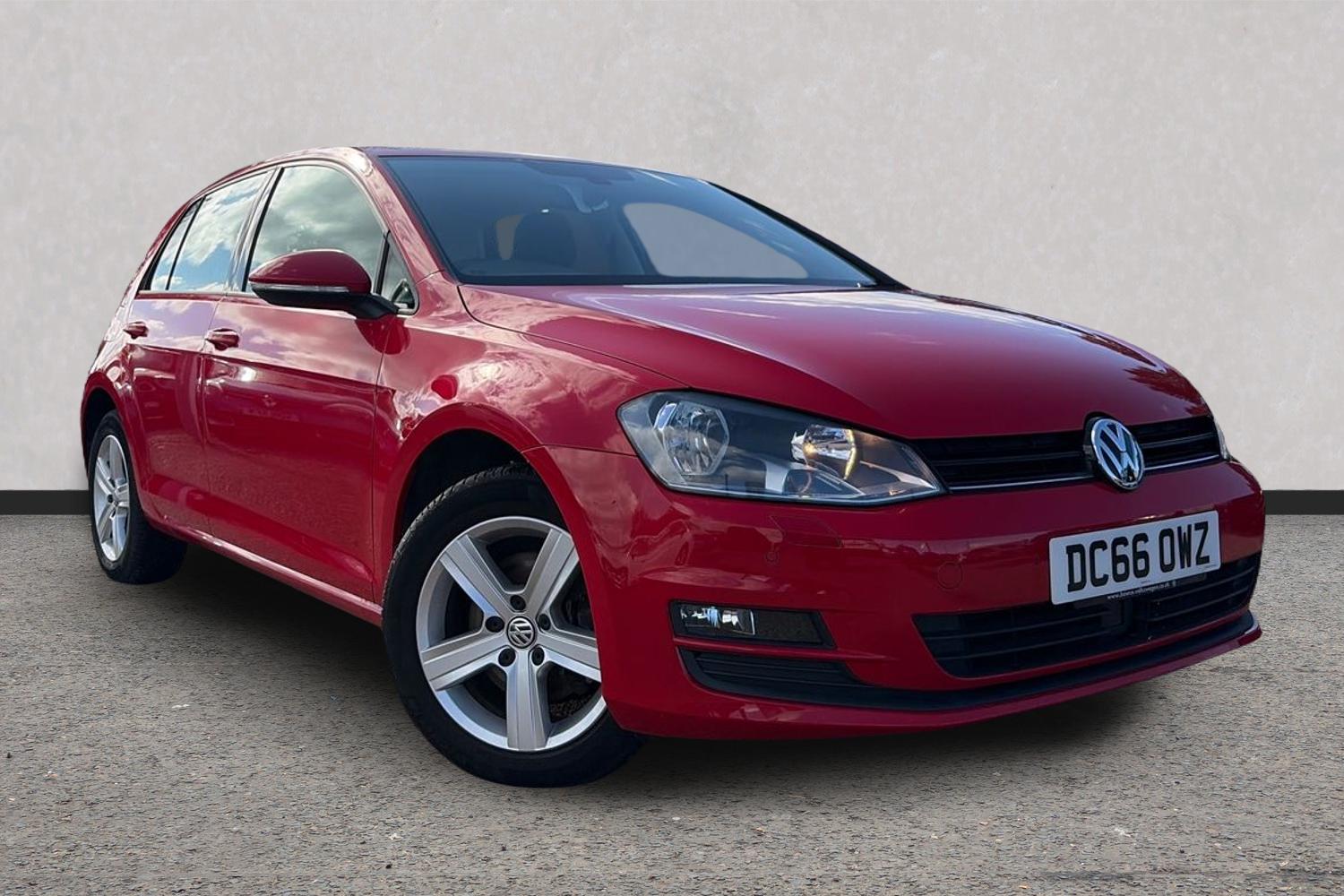 Main listing image - Volkswagen Golf