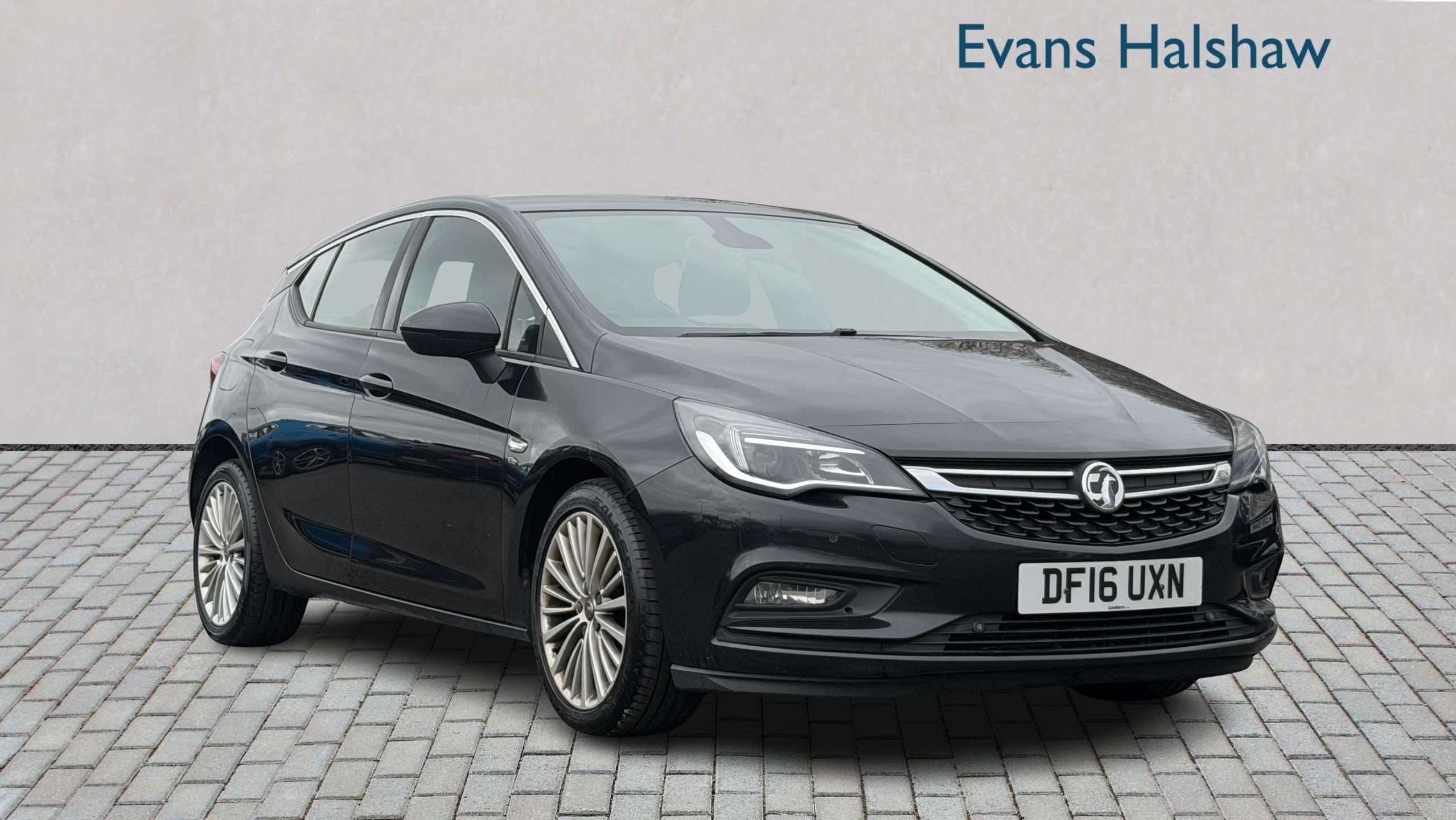 Main listing image - Vauxhall Astra