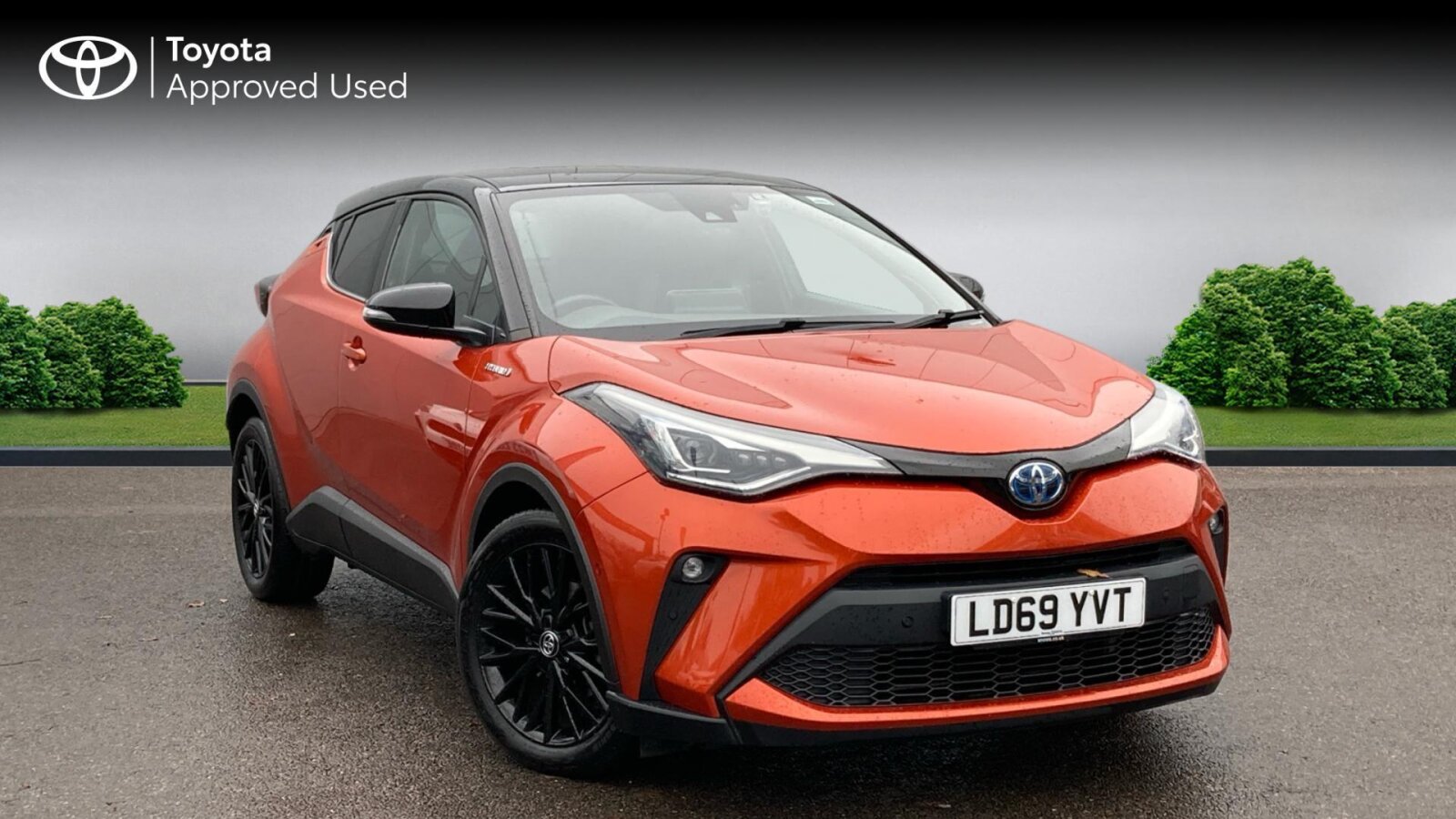 Main listing image - Toyota C-HR