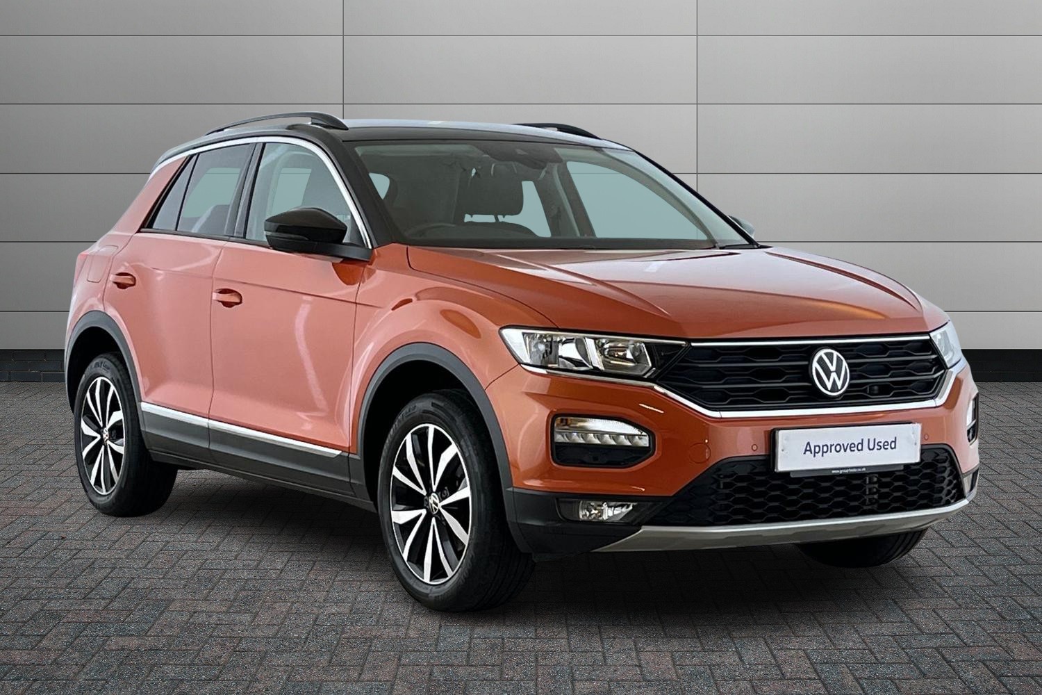 Main listing image - Volkswagen T-Roc