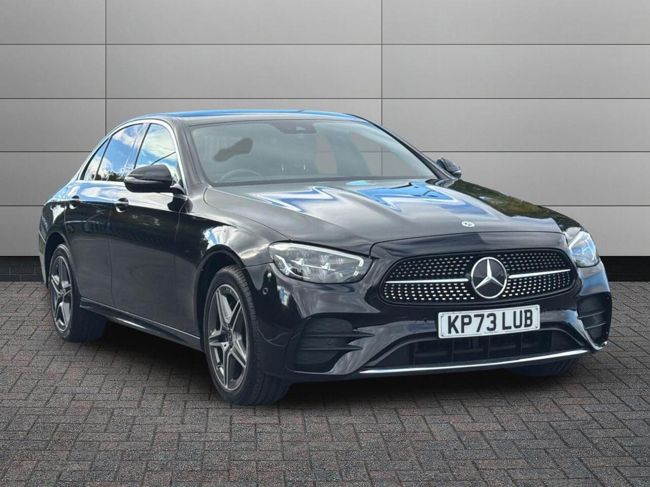 Main listing image - Mercedes-Benz E-Class