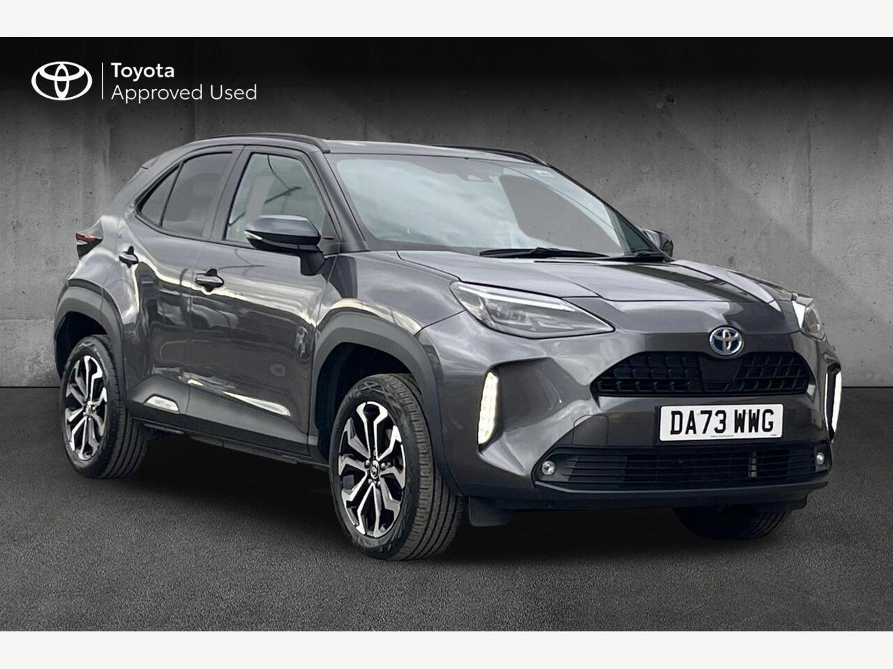Main listing image - Toyota Yaris Cross
