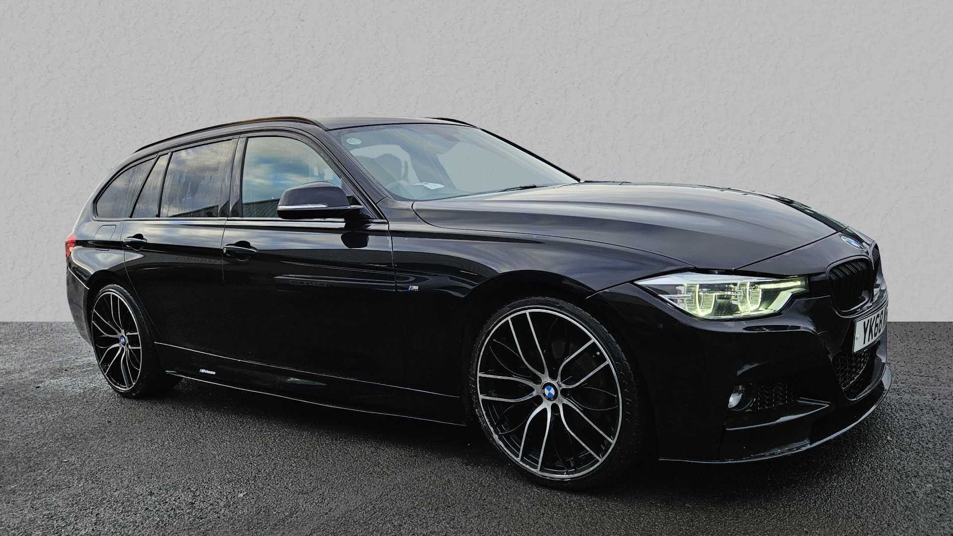 Main listing image - BMW 3 Series Touring