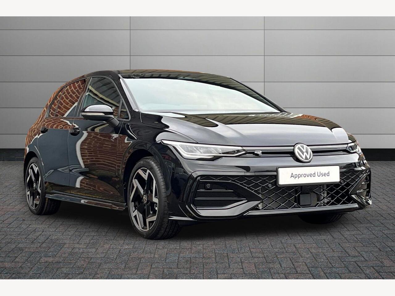 Main listing image - Volkswagen Golf