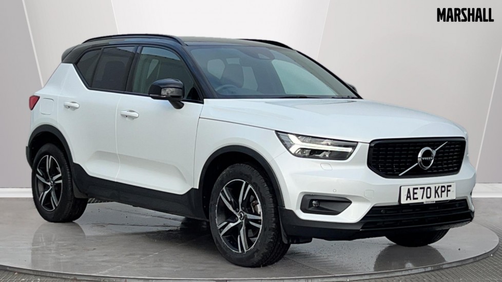 Main listing image - Volvo XC40