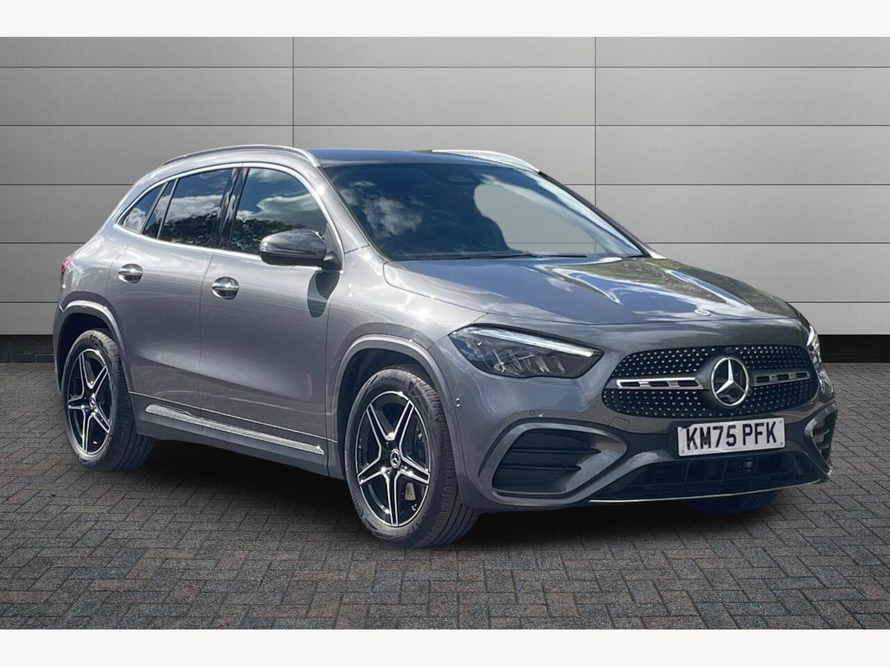 Main listing image - Mercedes-Benz GLA