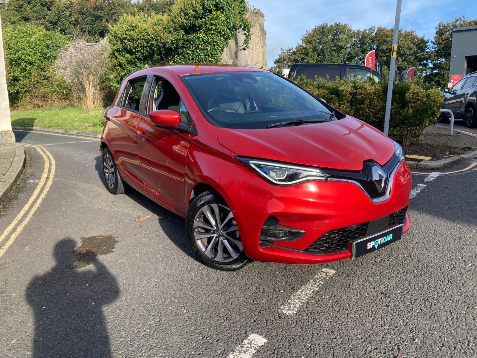 Main listing image - Renault Zoe