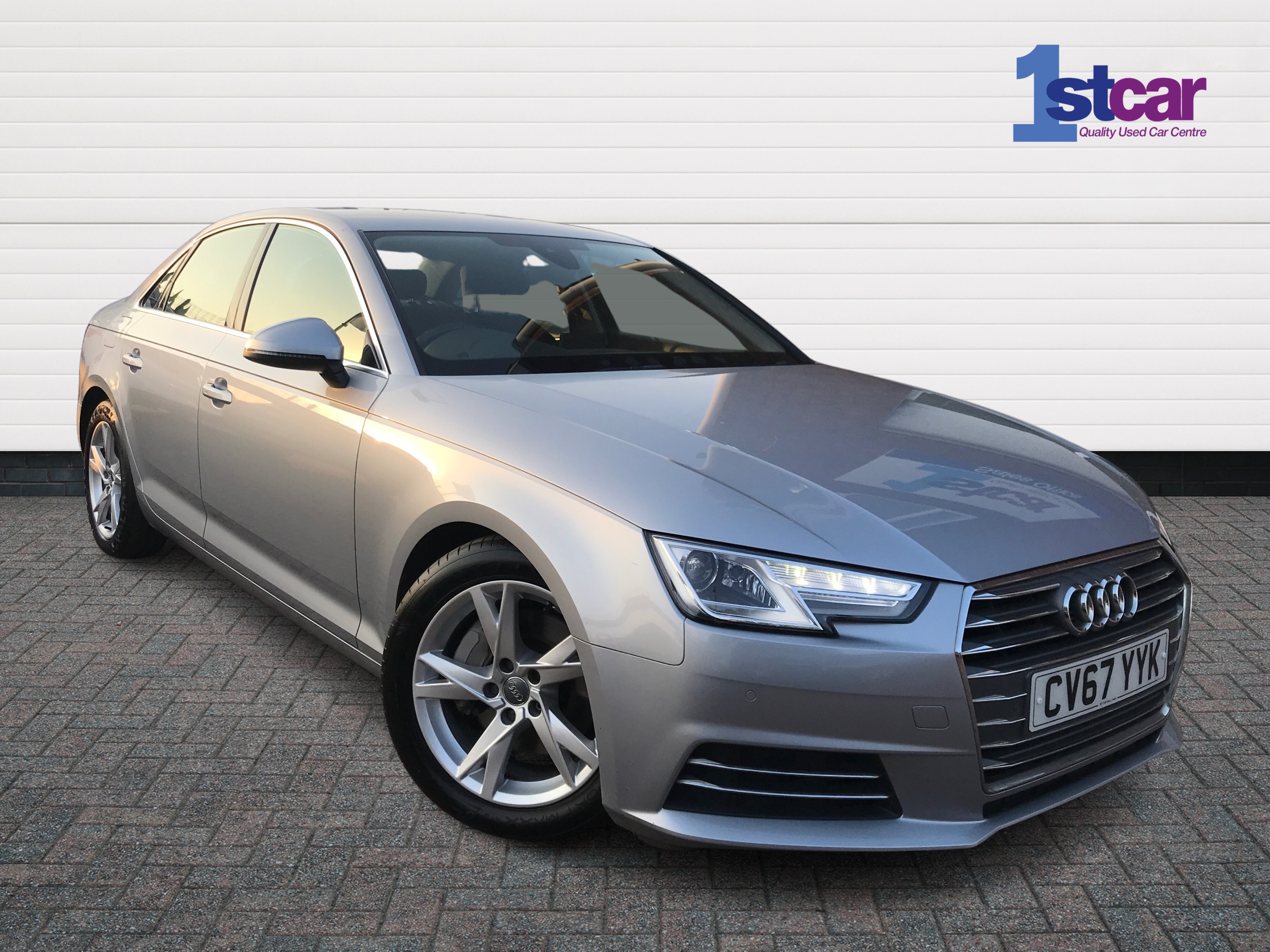 Main listing image - Audi A4