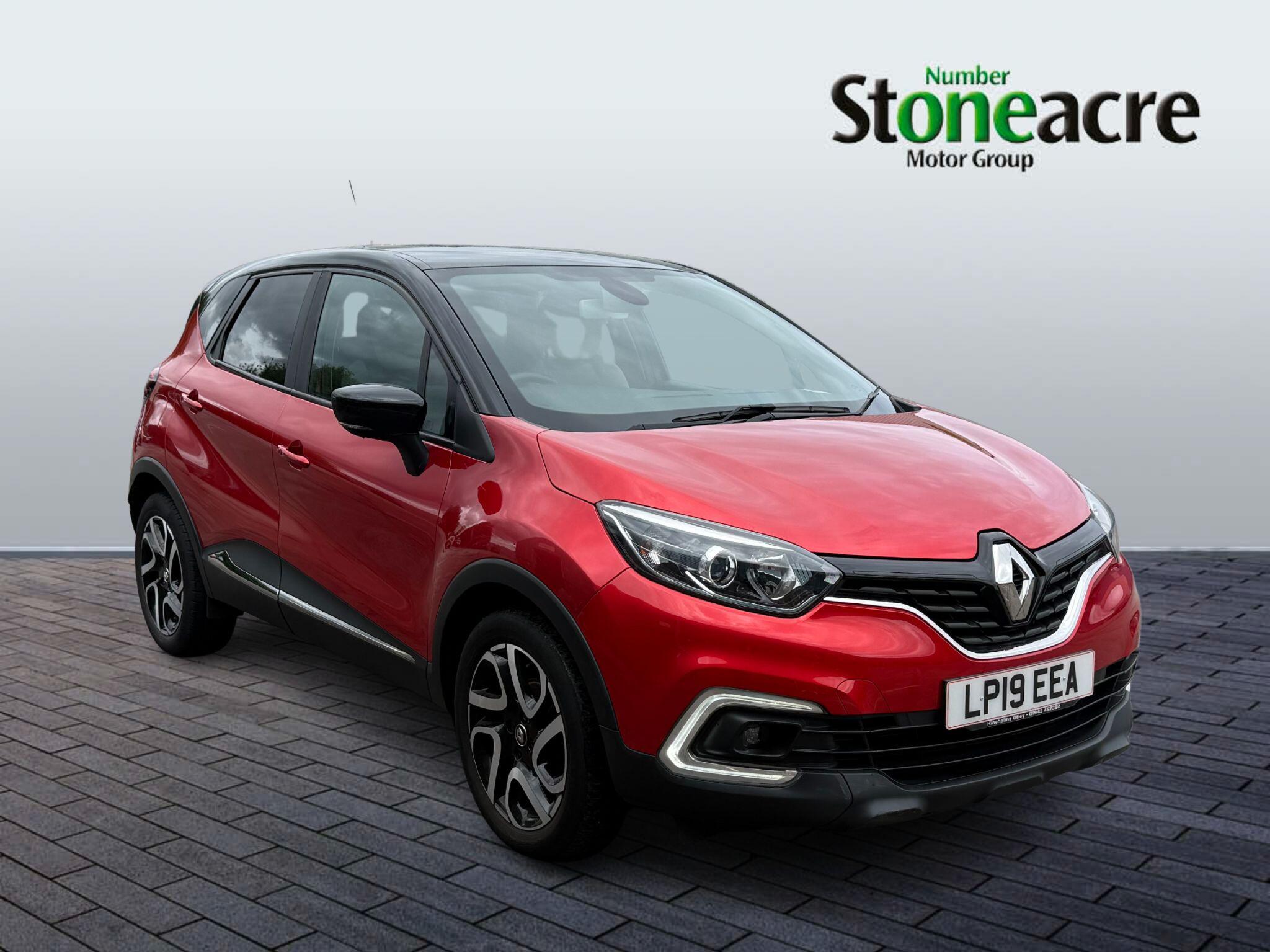 Main listing image - Renault Captur