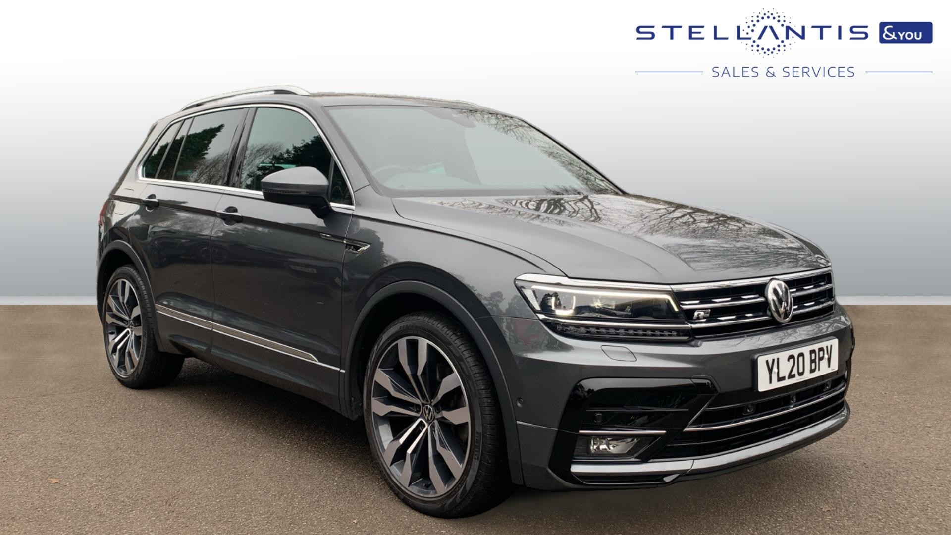 Main listing image - Volkswagen Tiguan