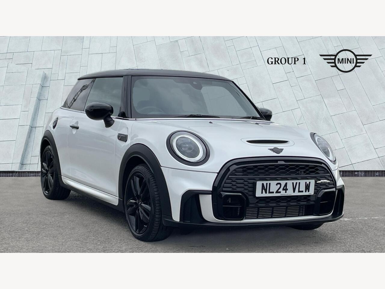 Main listing image - MINI Hatchback