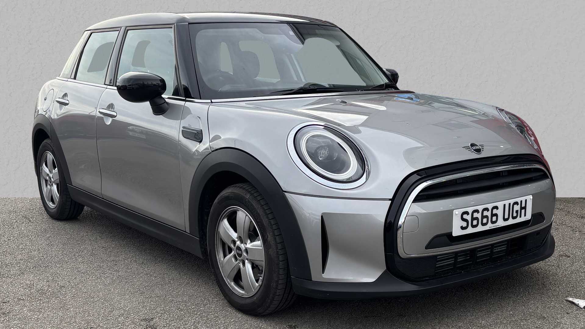 Main listing image - MINI Hatchback 5dr