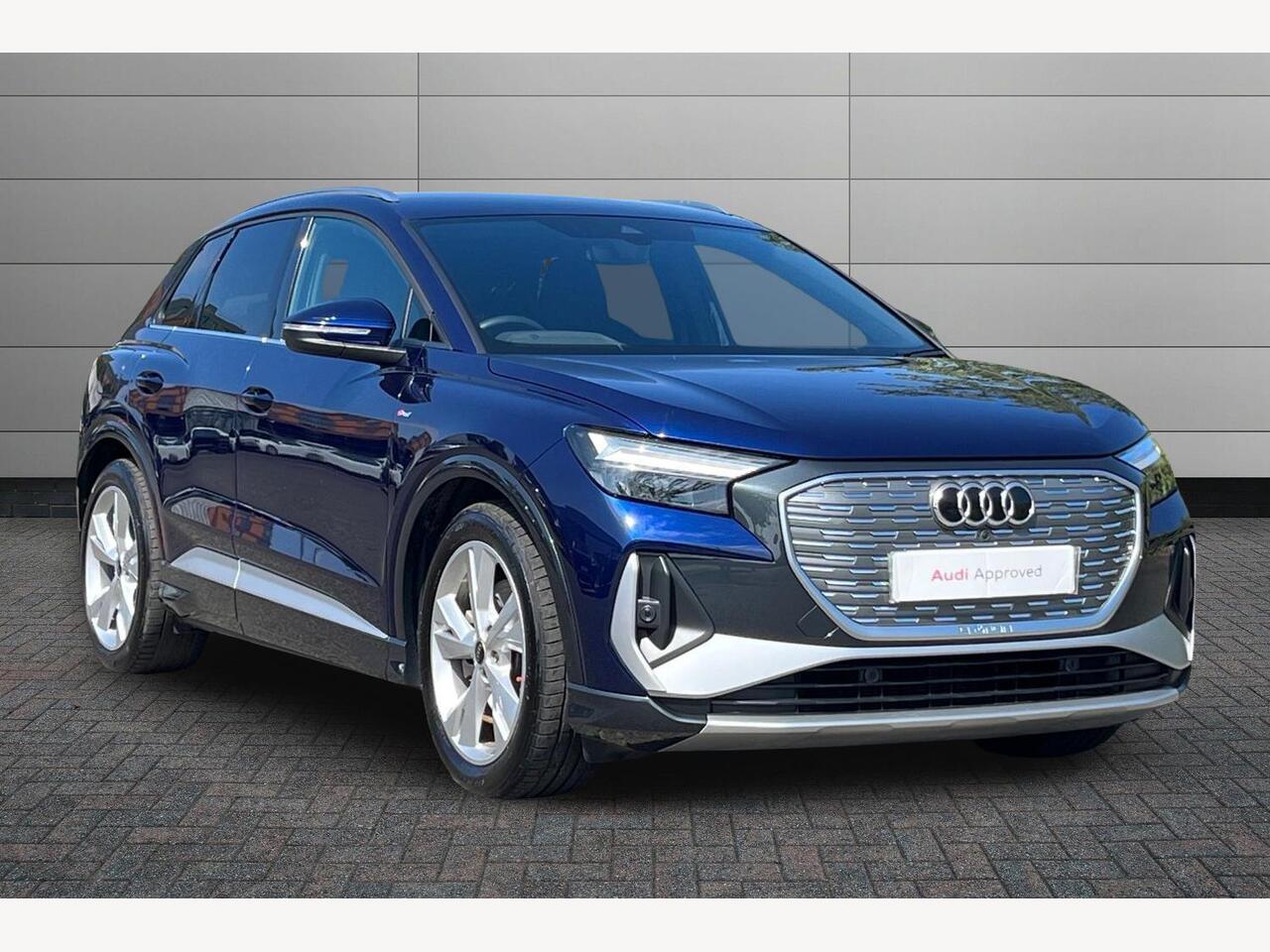 Main listing image - Audi Q4