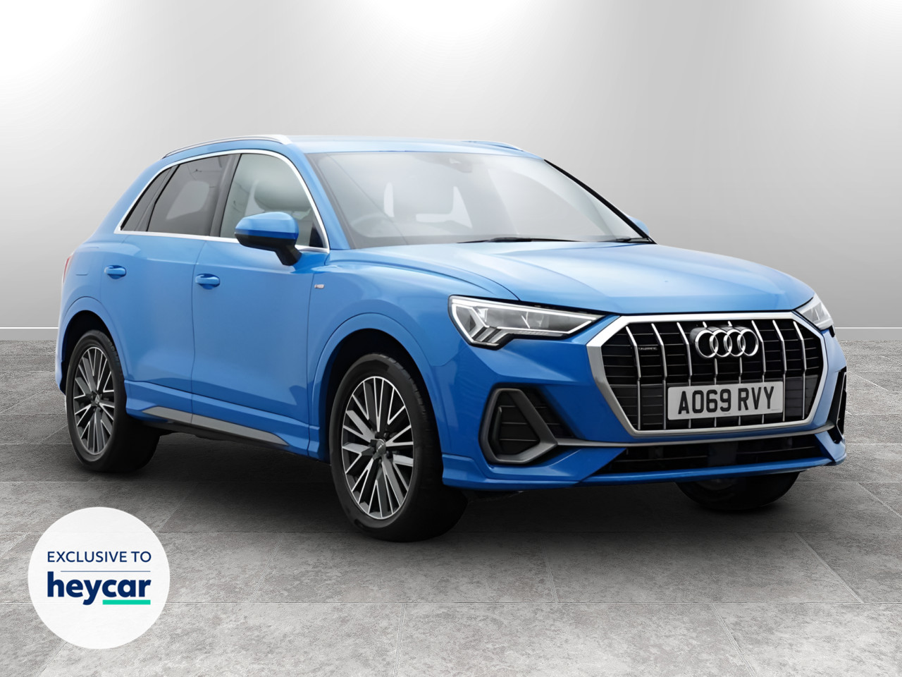 Main listing image - Audi Q3