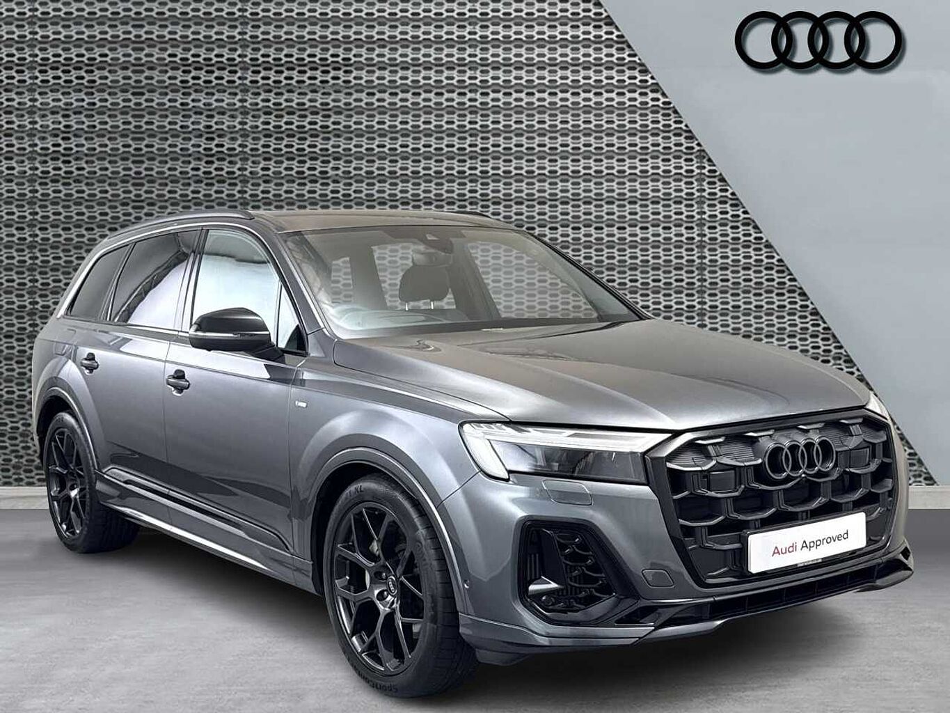 Main listing image - Audi Q7