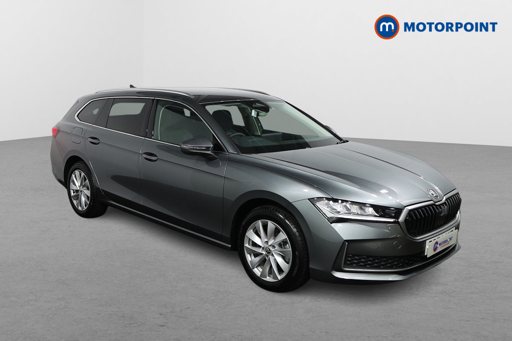 Main listing image - Skoda Superb Estate