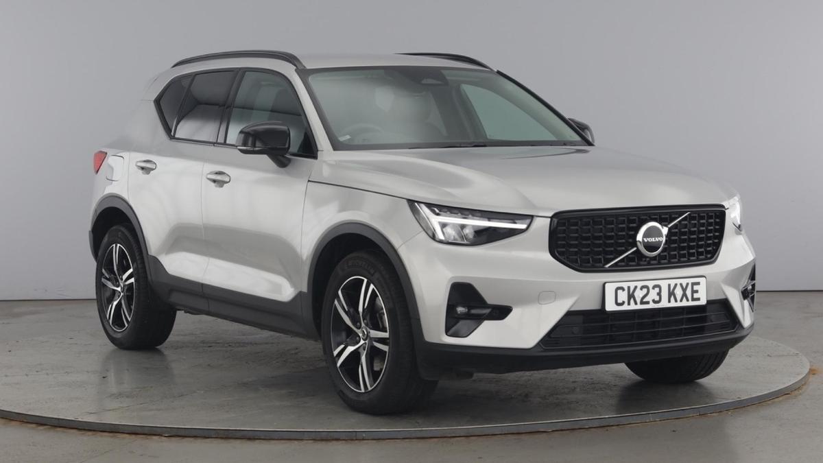 Main listing image - Volvo XC40