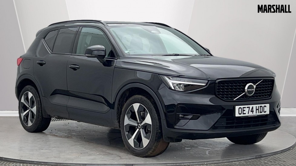 Main listing image - Volvo XC40
