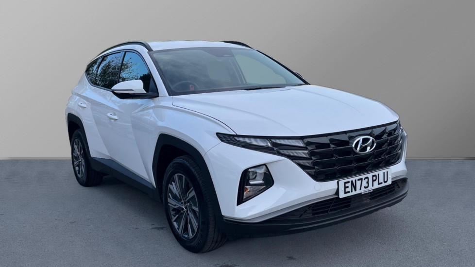 Main listing image - Hyundai Tucson