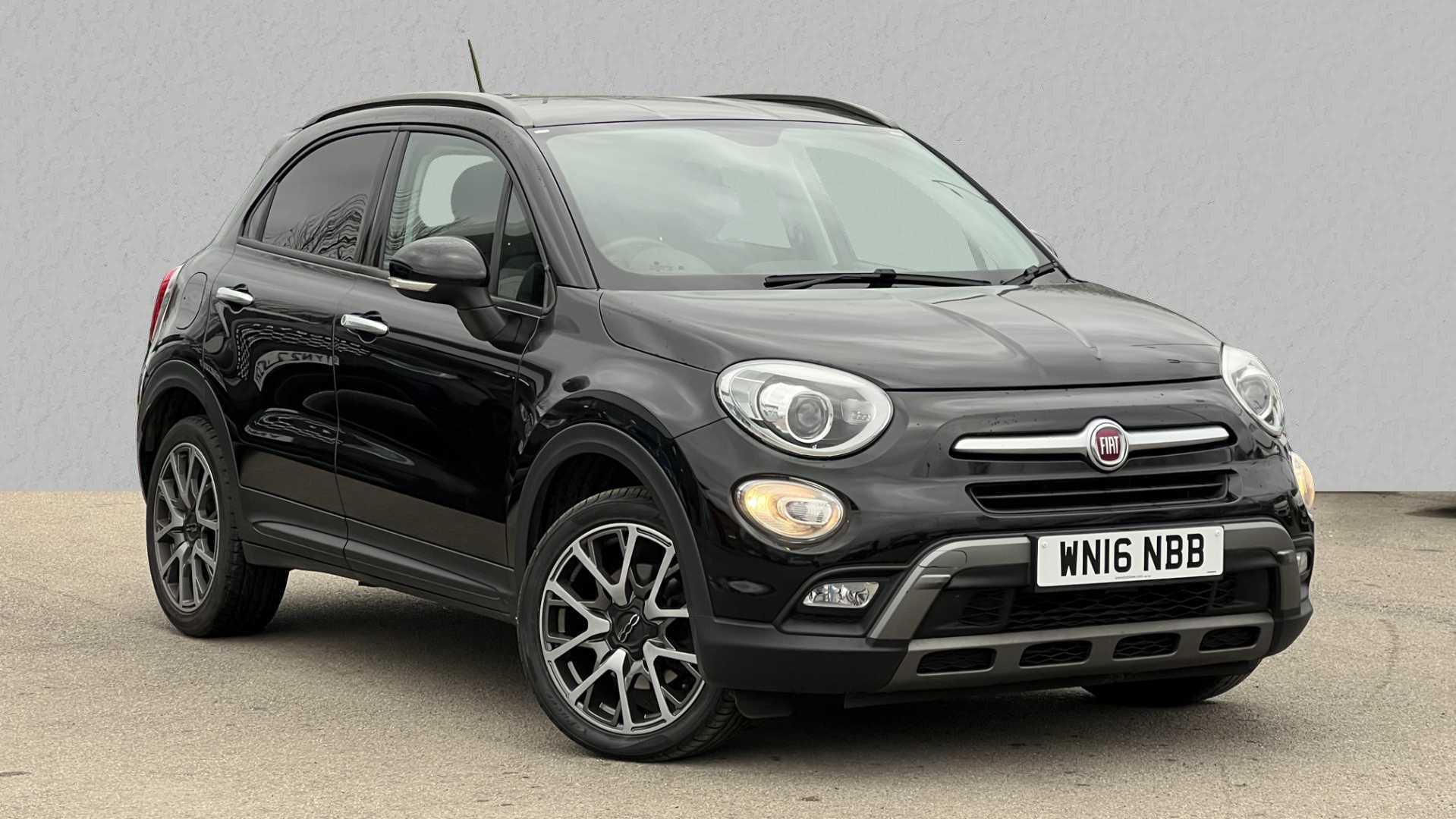 Main listing image - Fiat 500X