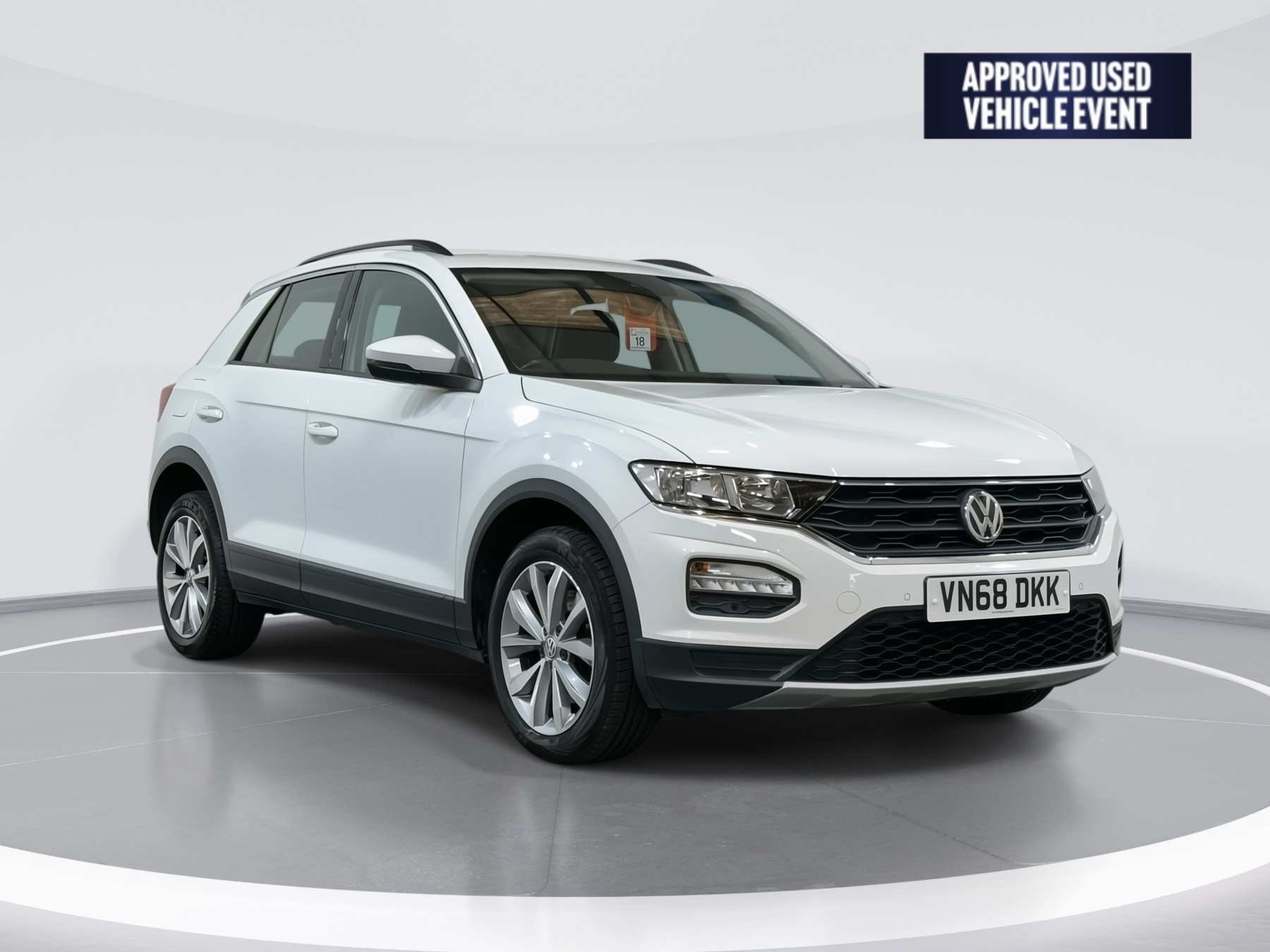 Main listing image - Volkswagen T-Roc