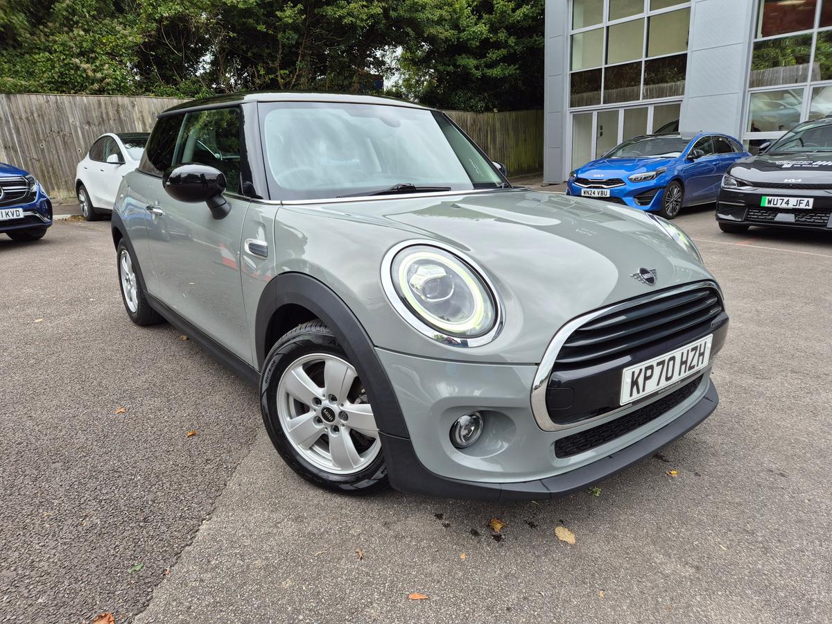 Main listing image - MINI Hatchback