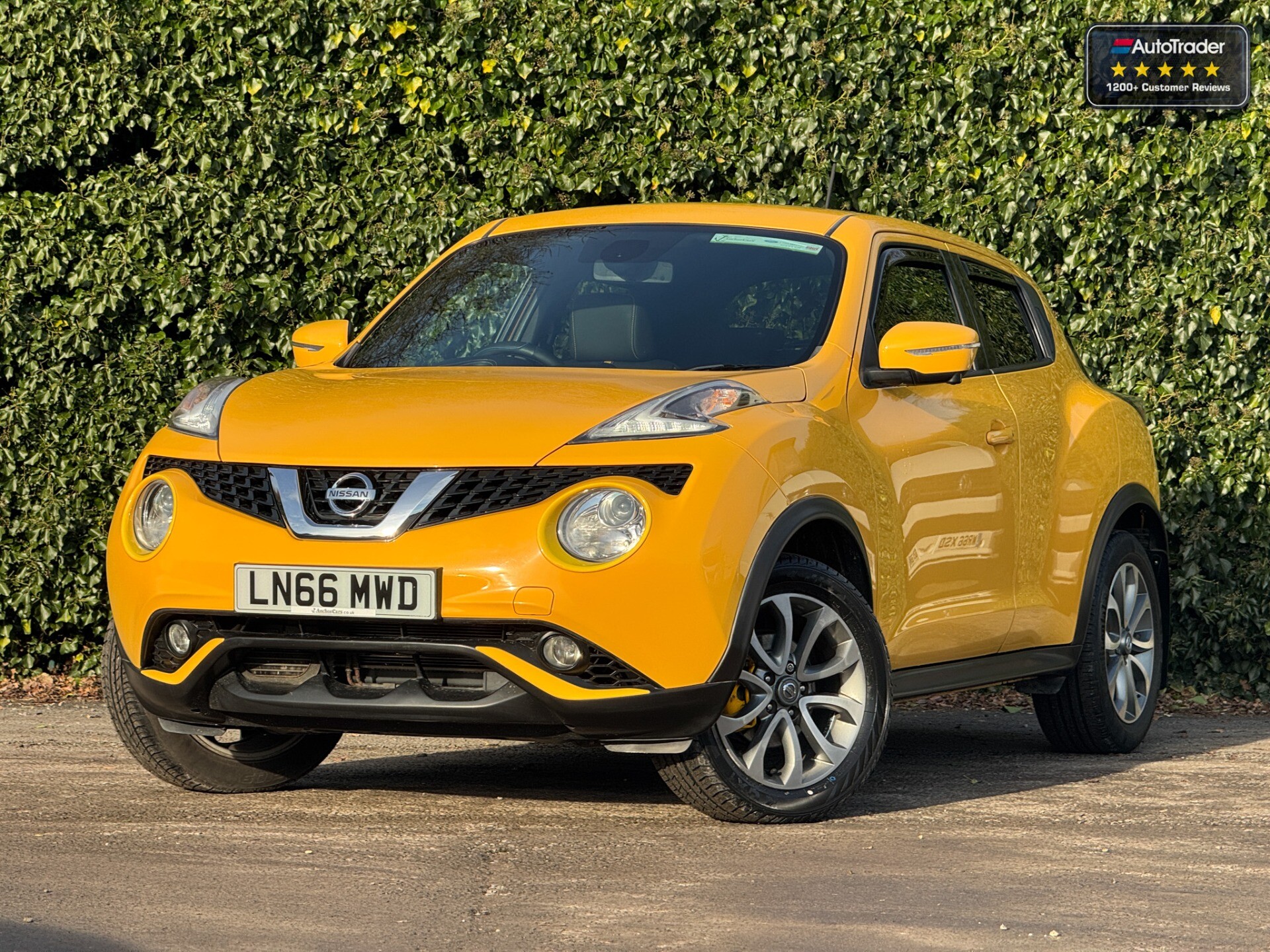 Main listing image - Nissan Juke