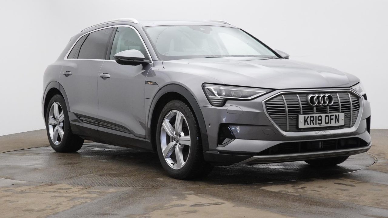 Main listing image - Audi e-tron