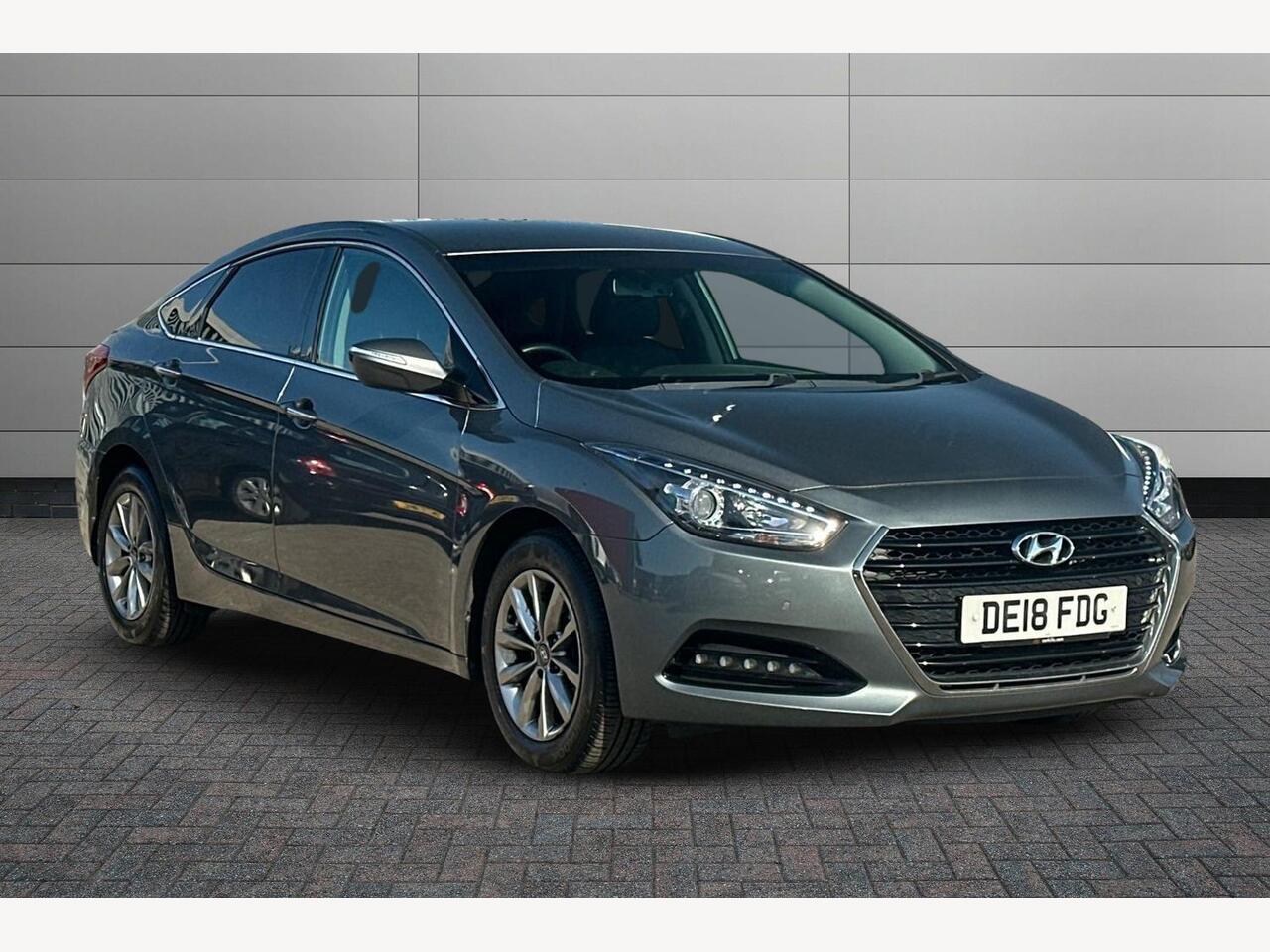 Main listing image - Hyundai i40