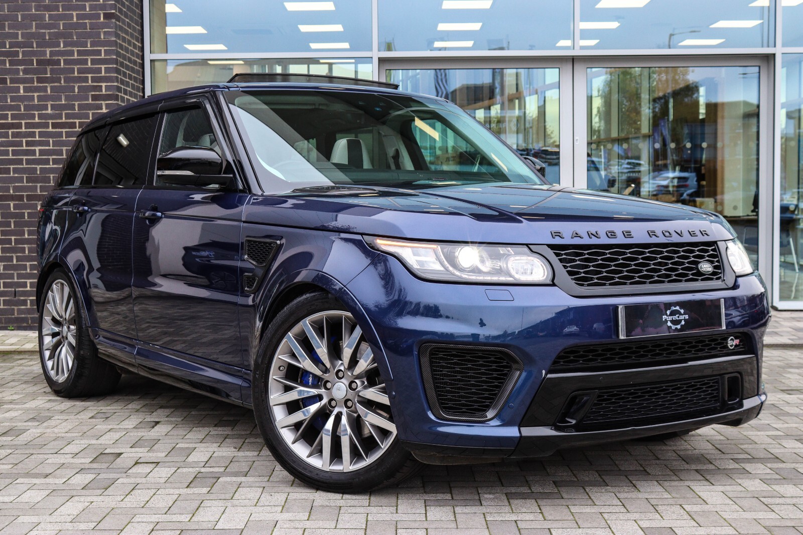 Main listing image - Land Rover Range Rover Sport