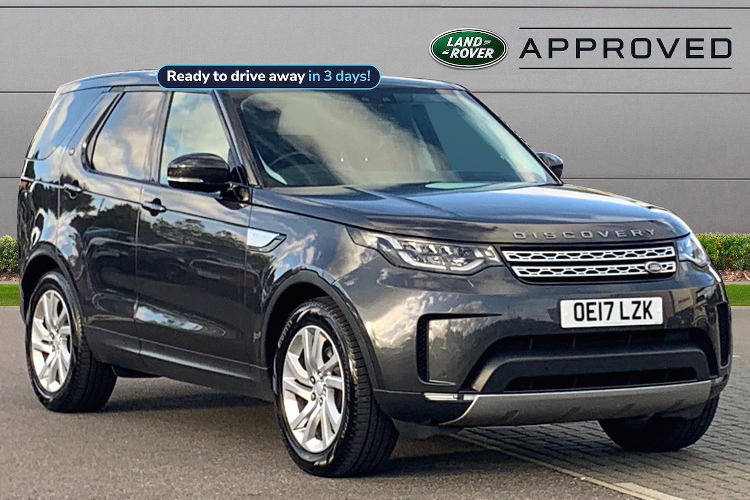 Main listing image - Land Rover Discovery