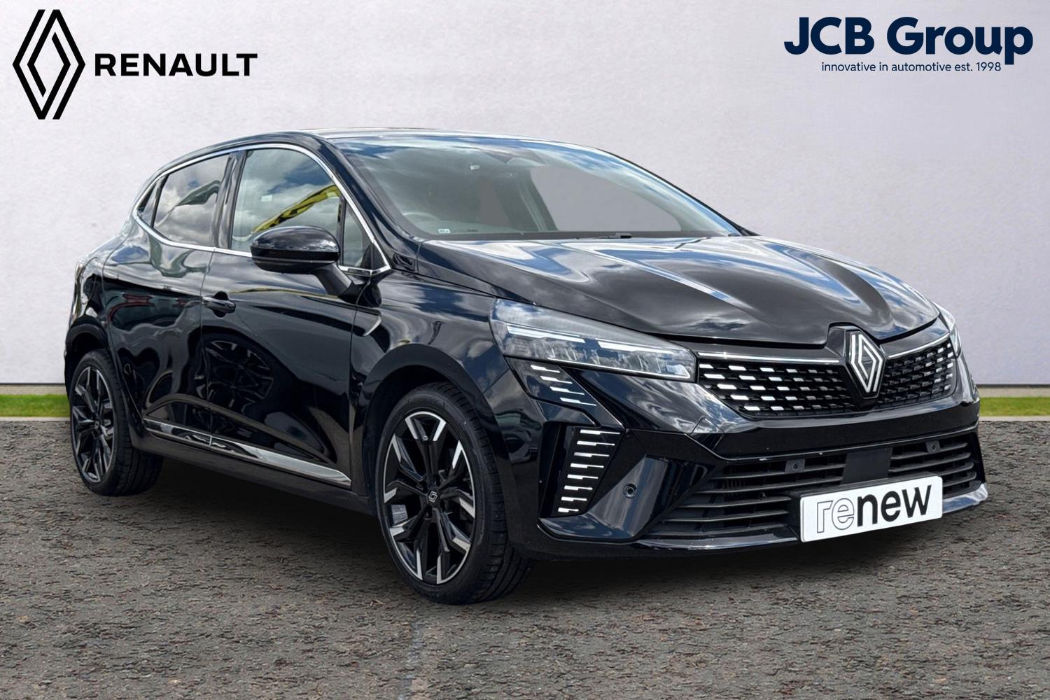 Main listing image - Renault Clio