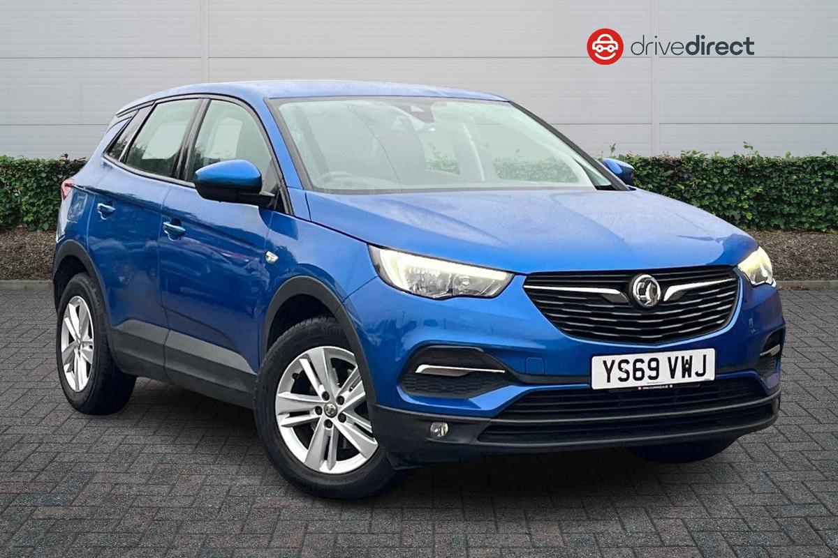 Main listing image - Vauxhall Grandland X