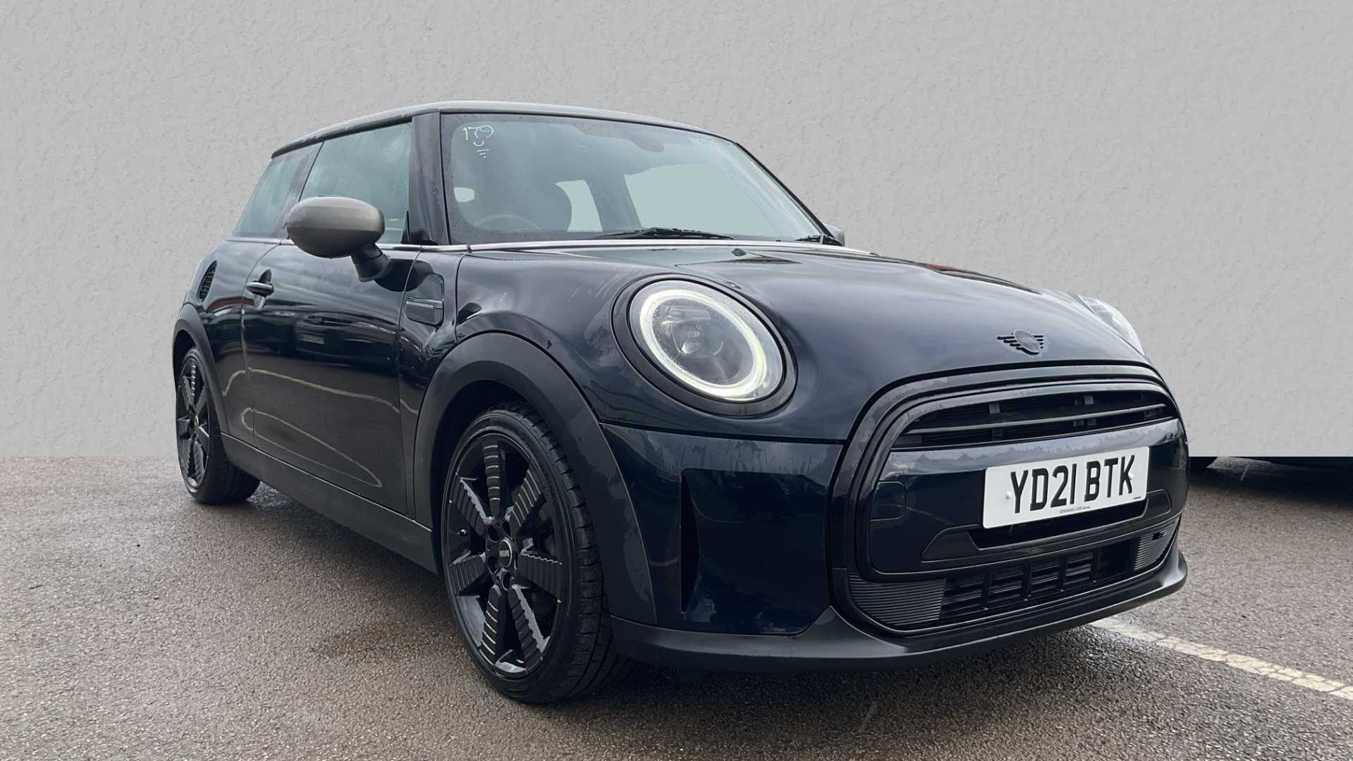 Main listing image - MINI Hatchback