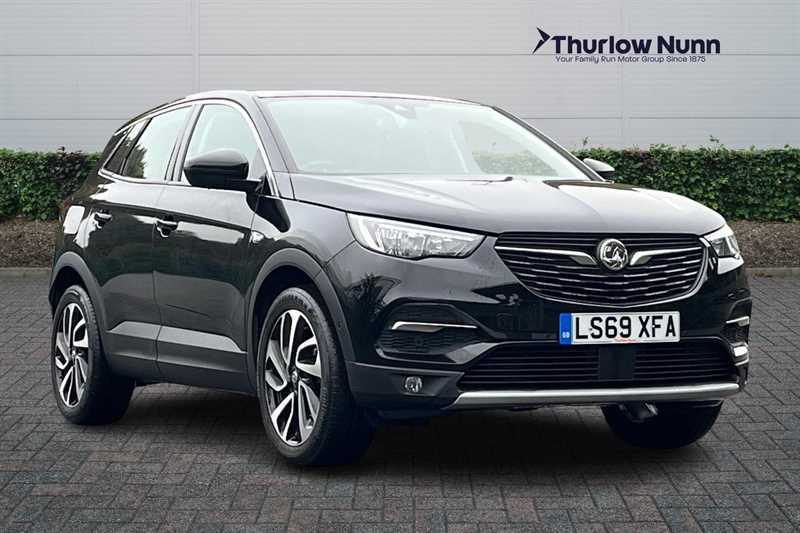 Main listing image - Vauxhall Grandland X