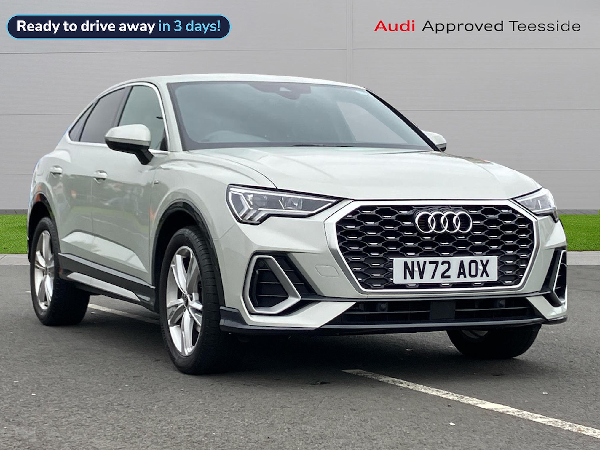 Main listing image - Audi Q3