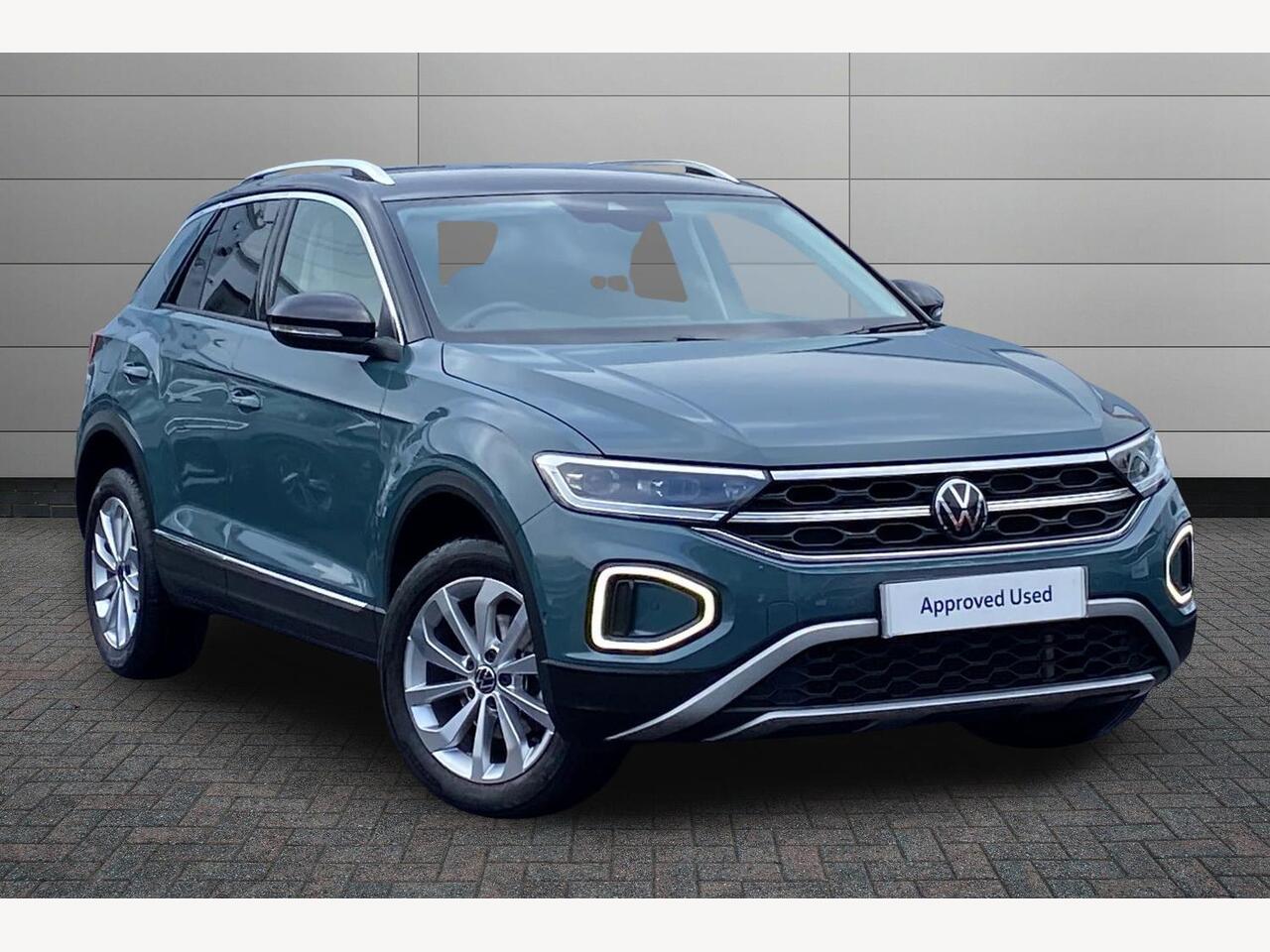 Main listing image - Volkswagen T-Roc