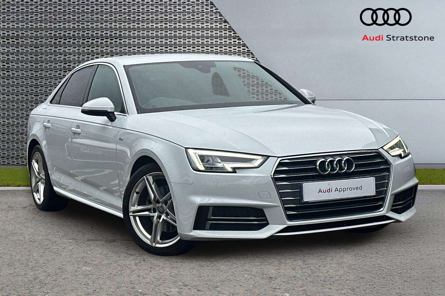 Main listing image - Audi A4