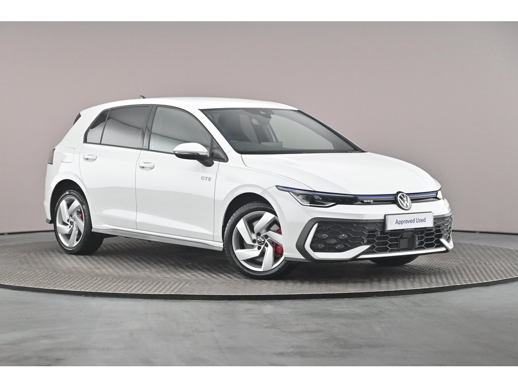 Main listing image - Volkswagen Golf GTE