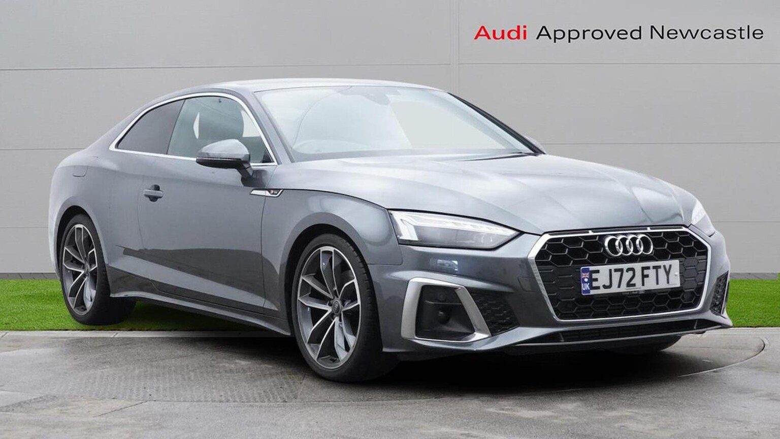 Main listing image - Audi A5